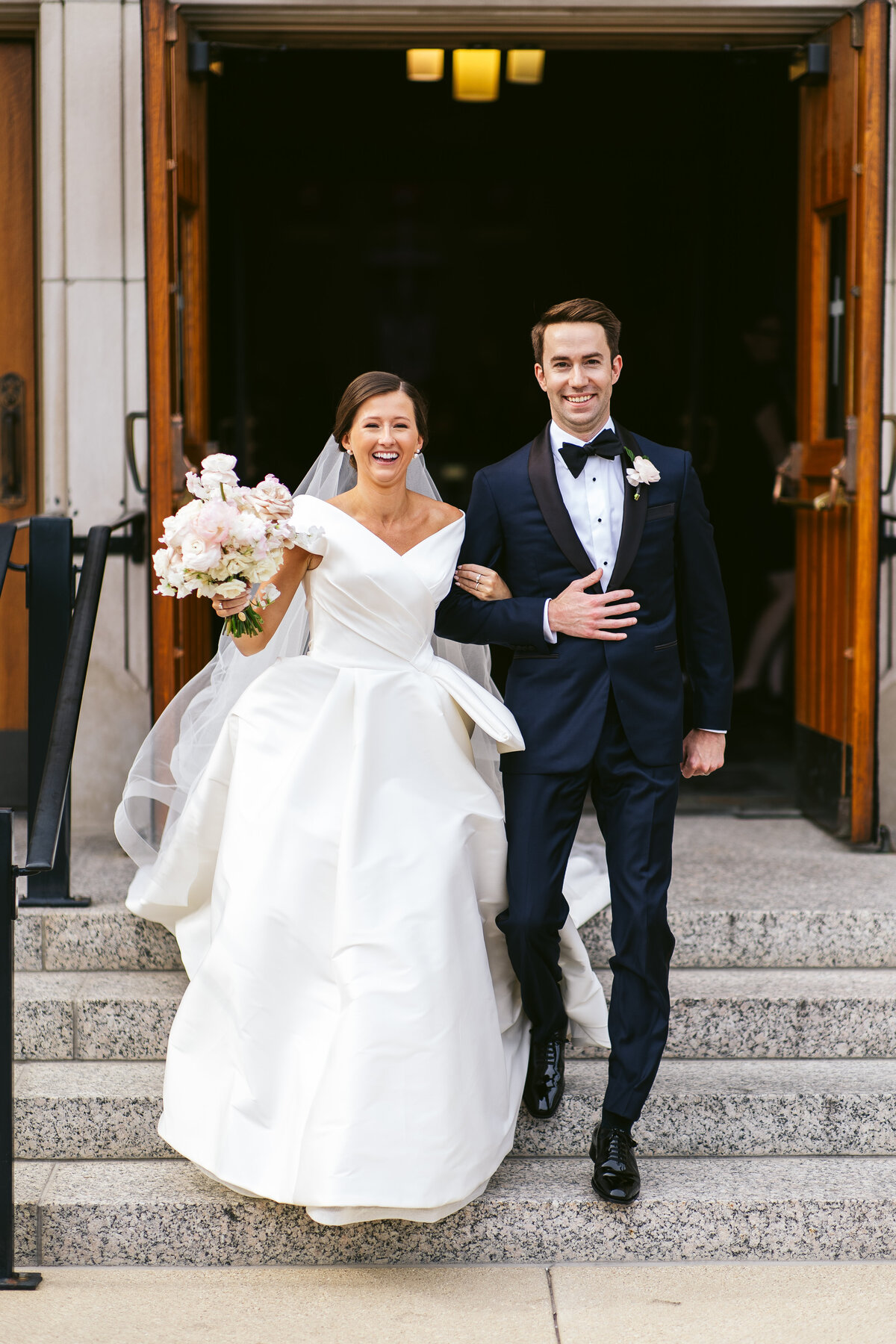 NicodemCreative-Kitty+SpencerWedding-ButterfieldCountryClub-518