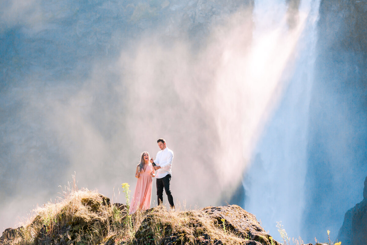 Snoqualmie Falls Engagement Photos, Seattle Wedding Photographer (27)