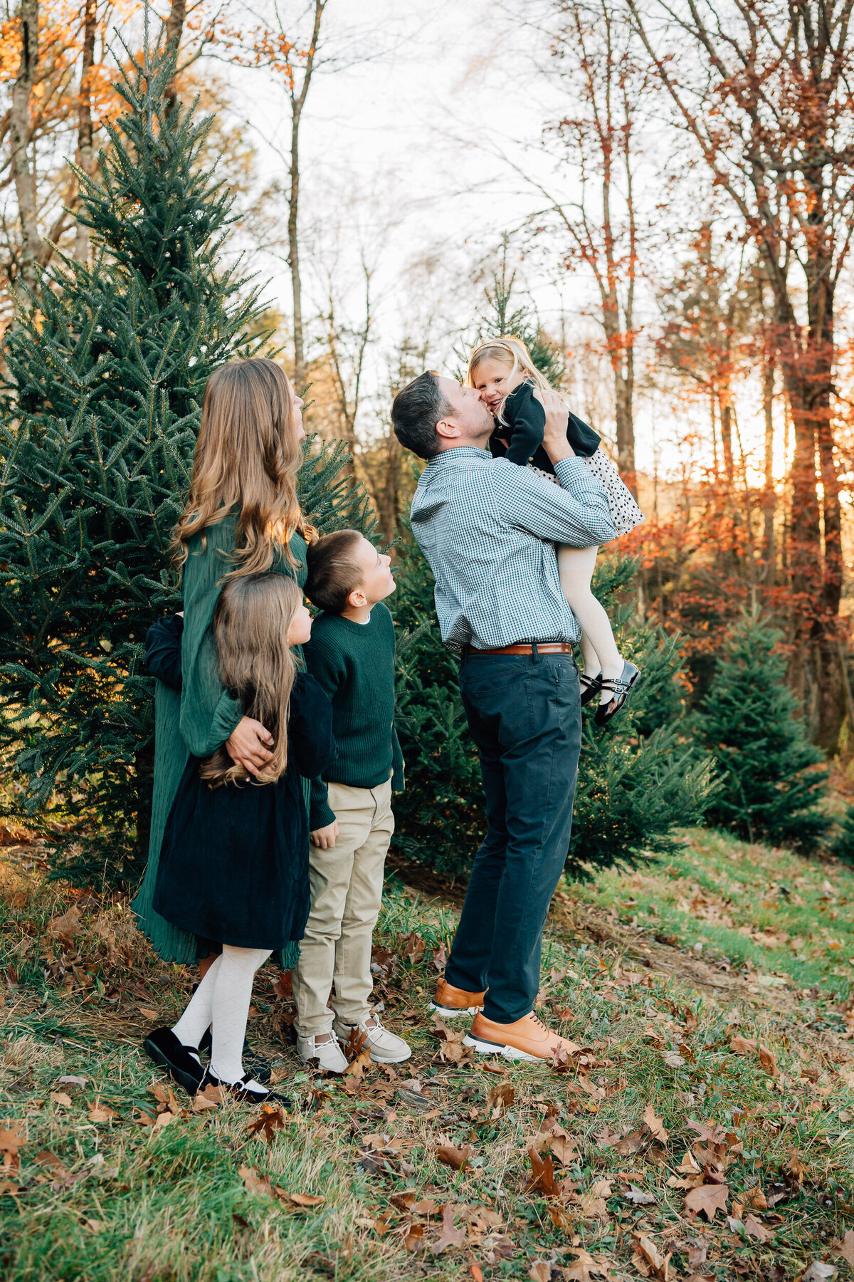 Christmas Tree Farm Mini Sessions | Connecticut Family Photographer-33