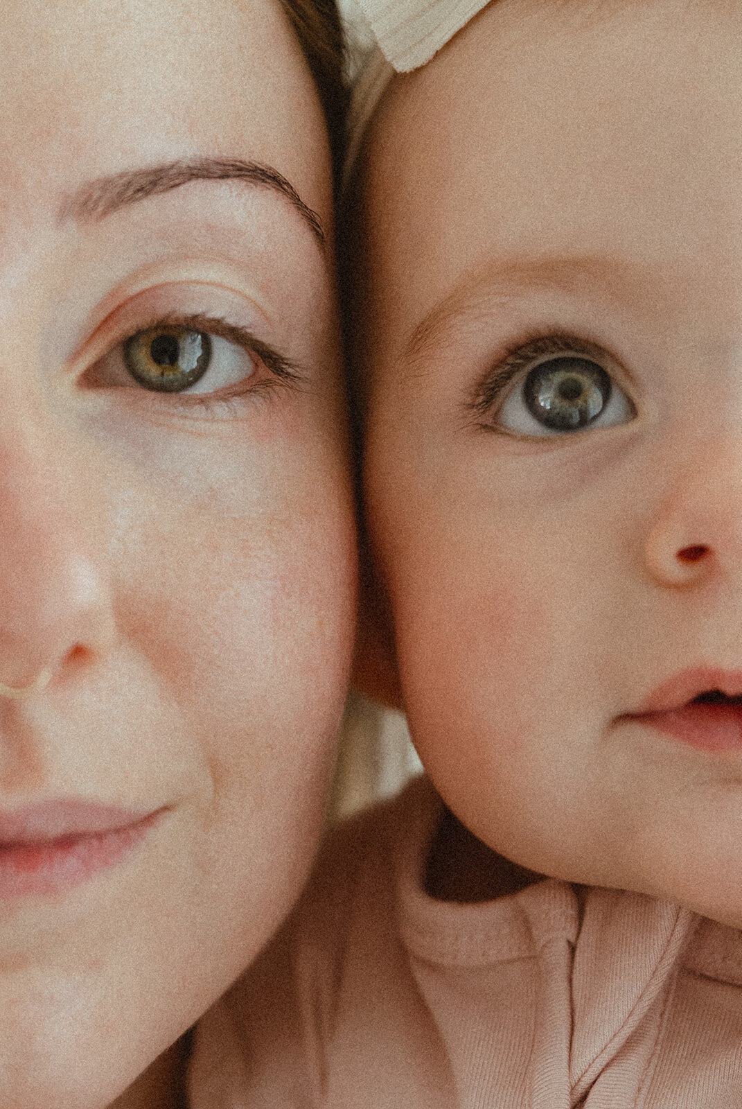 family-baby-newborn-sunshinecoast-love-emotive-3