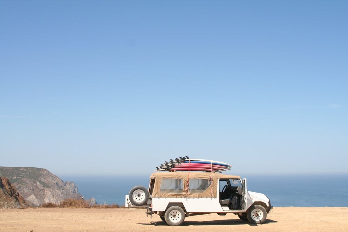 car and surfboards