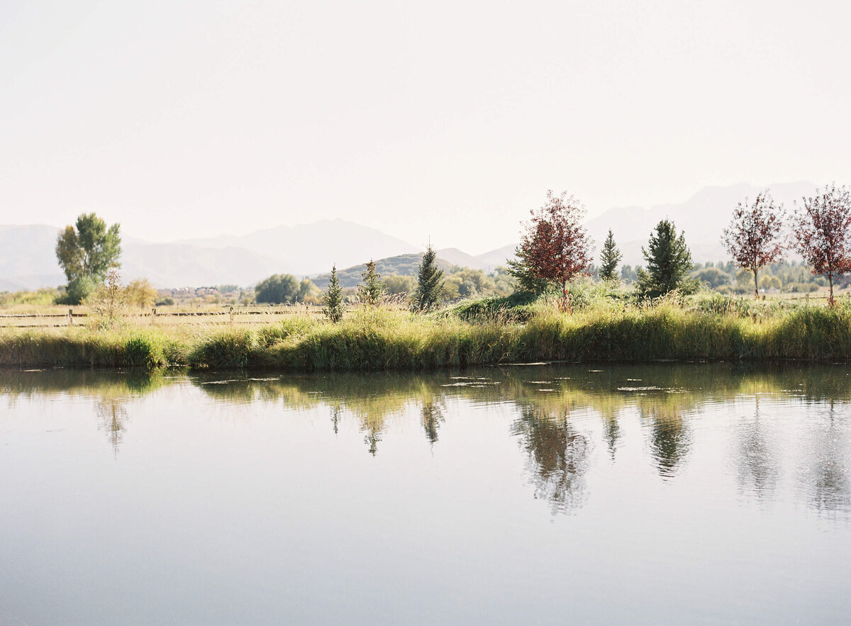 Lisa-Leanne-Photography_Utah-Wedding_River-Bottoms-Ranch_Destination-Wedding-Photographer_5