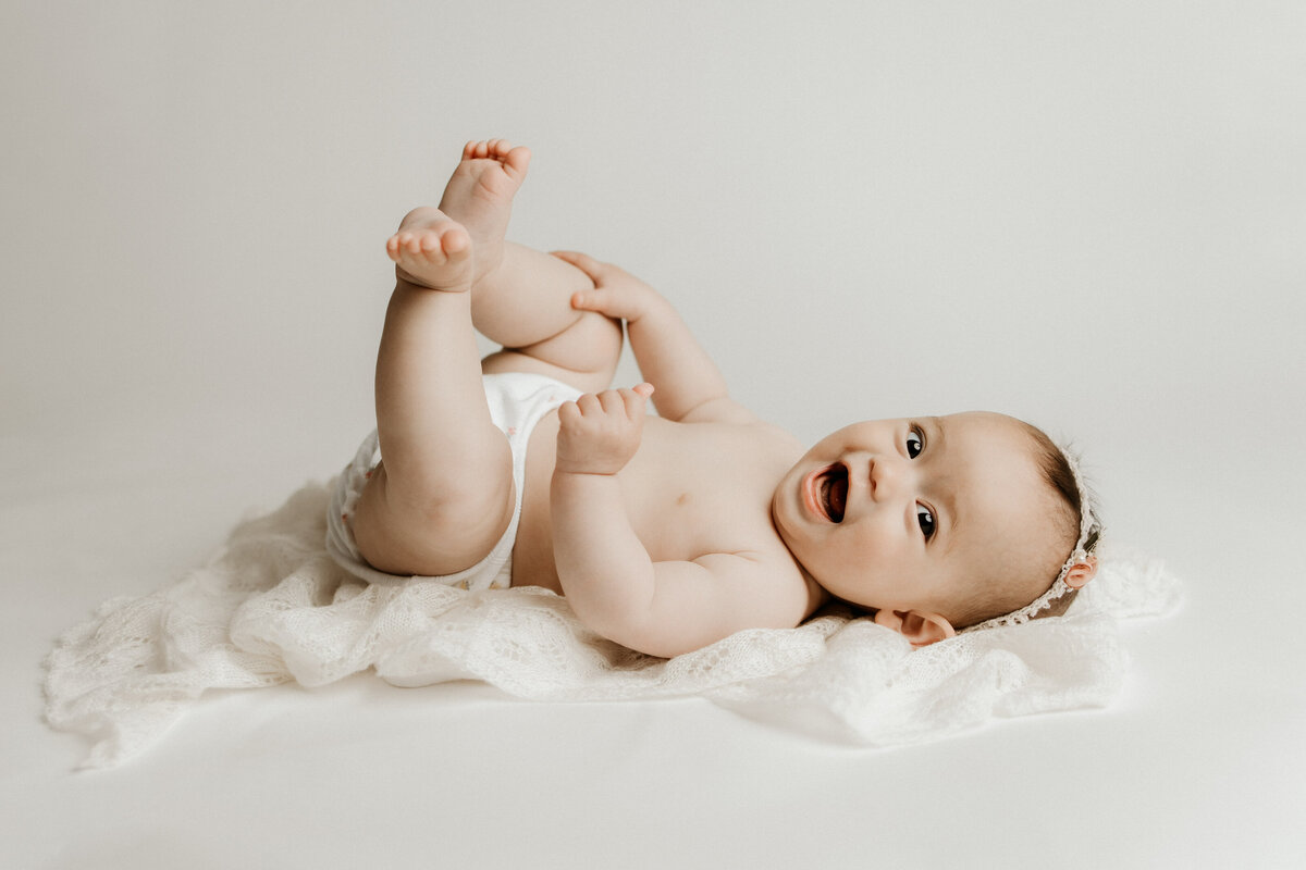 baby-in-home-photographer-San-Diego-008