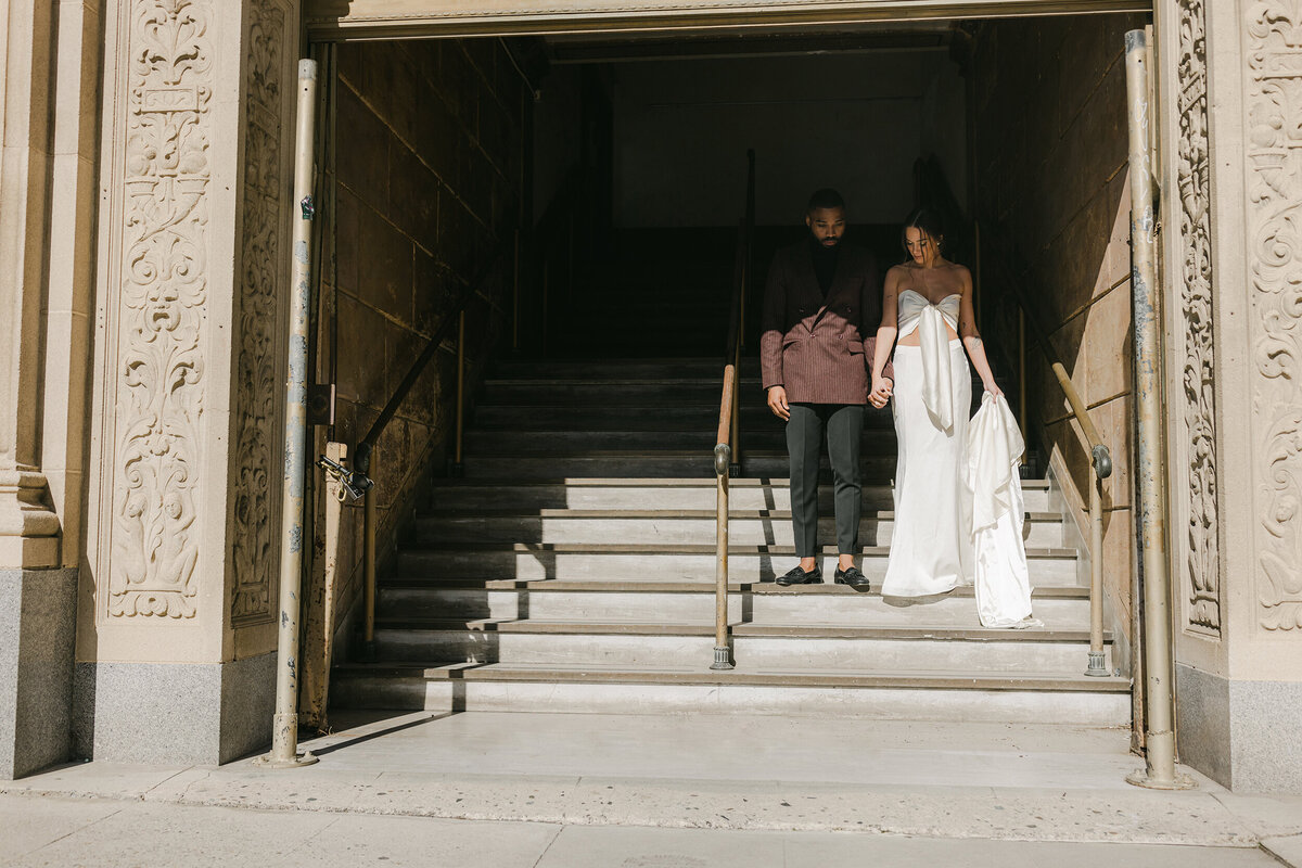 greenville-south-carolina-wedding-photographer-urban-engagement-session-stairs.jpg