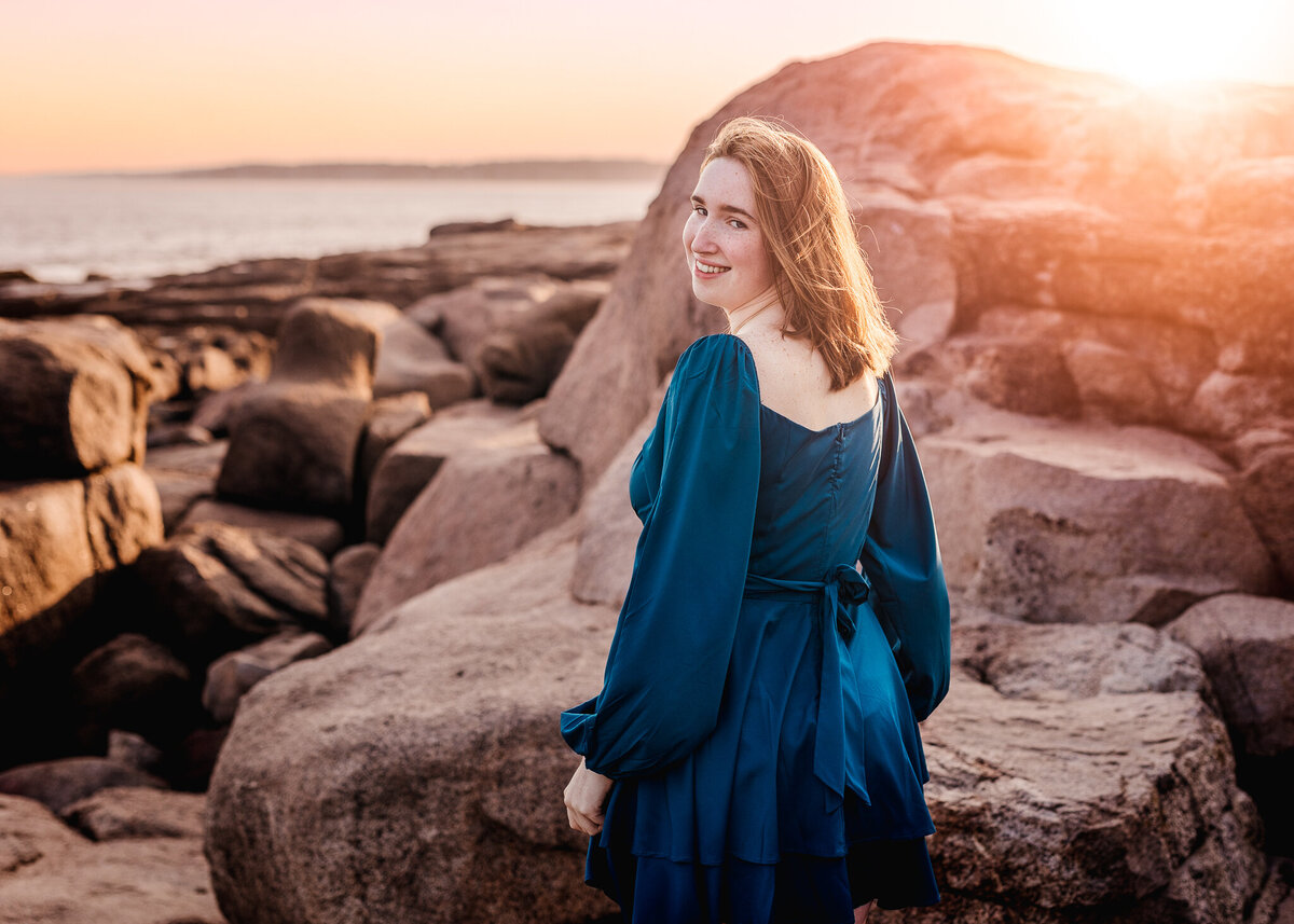 Sunset senior session at york beach with girls in cute blue dress by lisa smith photography