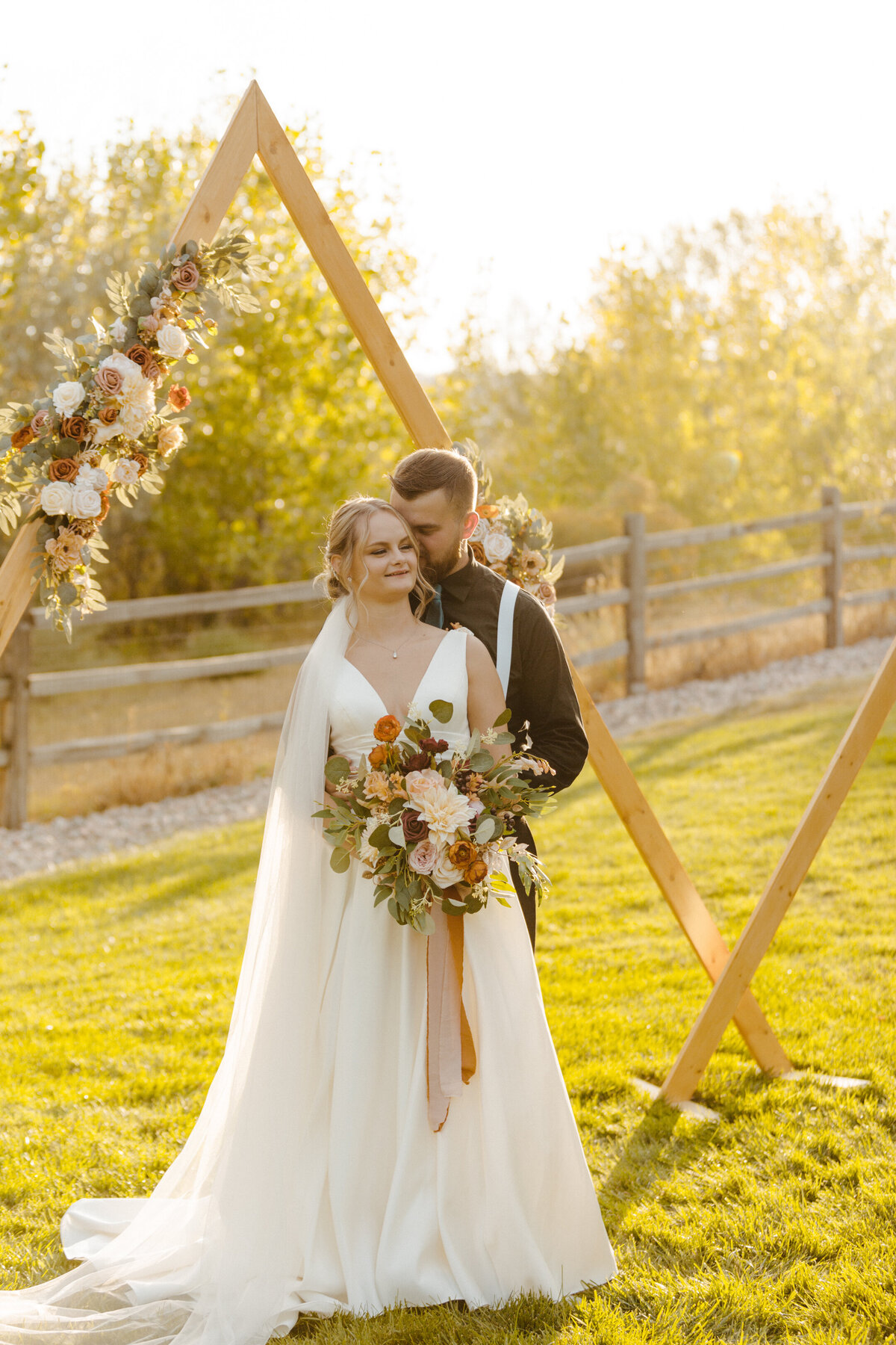 loveland-colorado-backyard-wedding-near-estes-park-and-devils-backbone-photographer-536