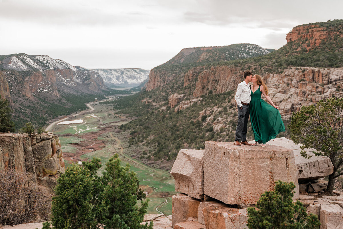 jenna-logan-unaweep-canyon-engagement-photos_0058_websize