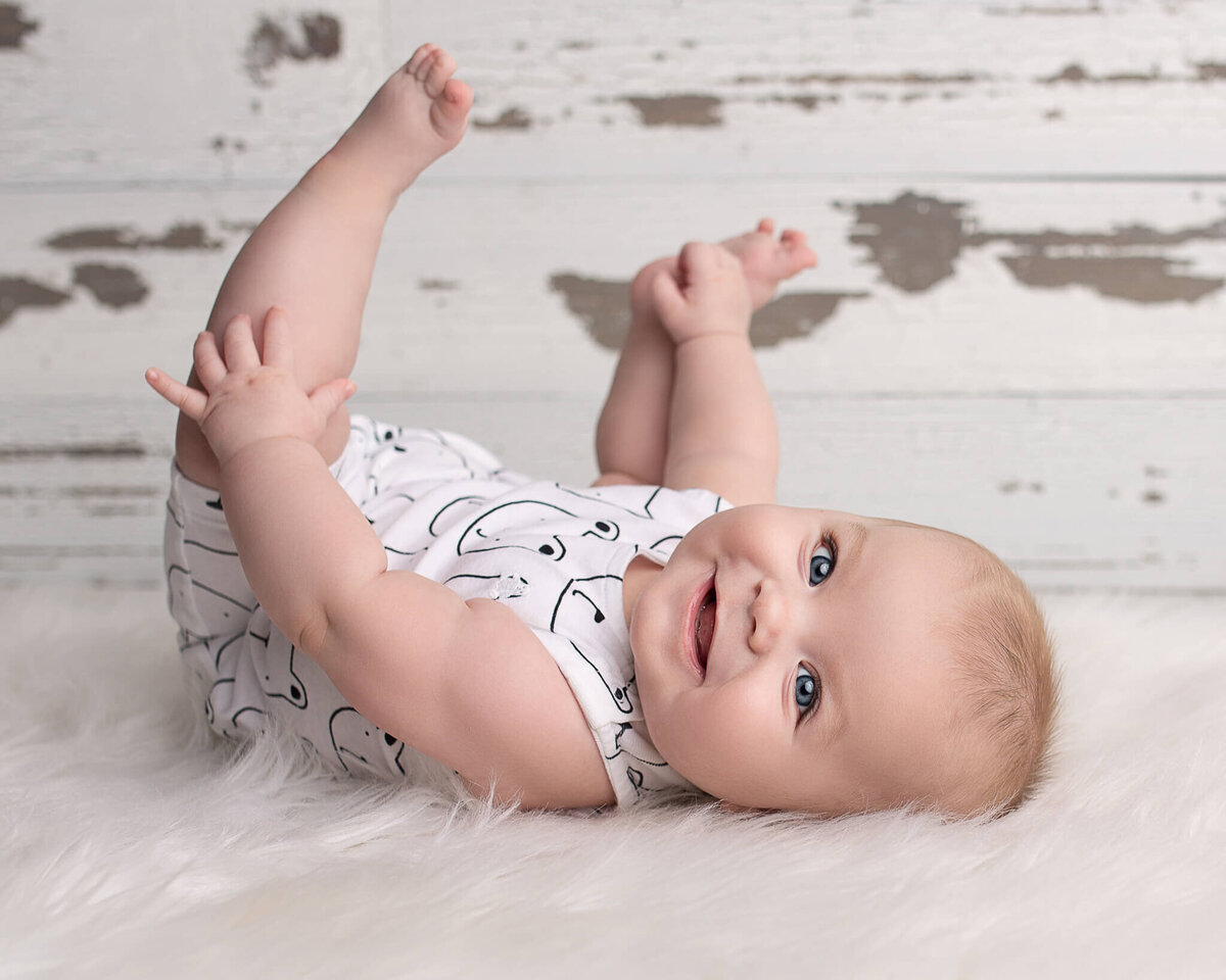 akron-baby-photographer-kendrahdamis (3 of 3)