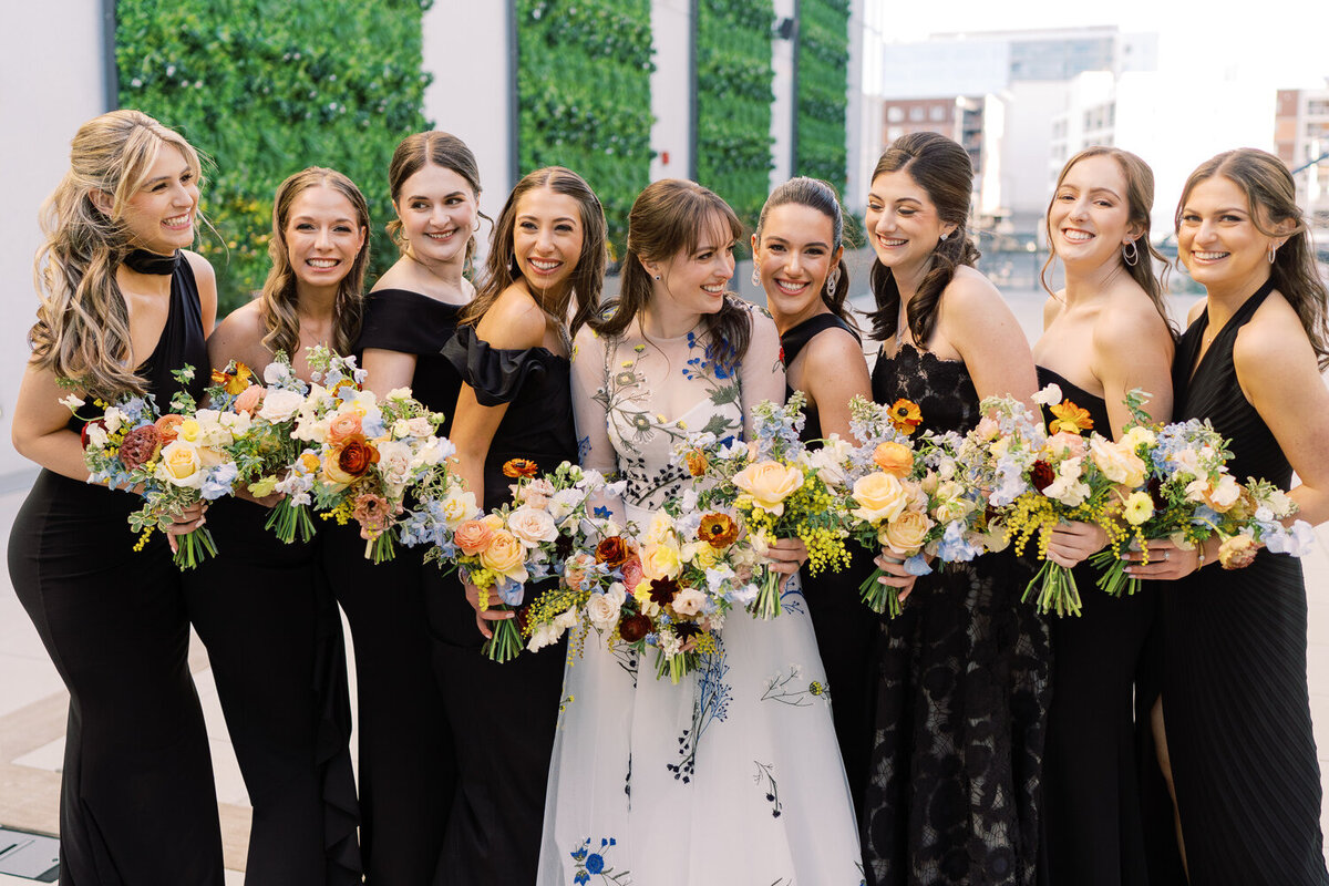 wedding party fun photo poses