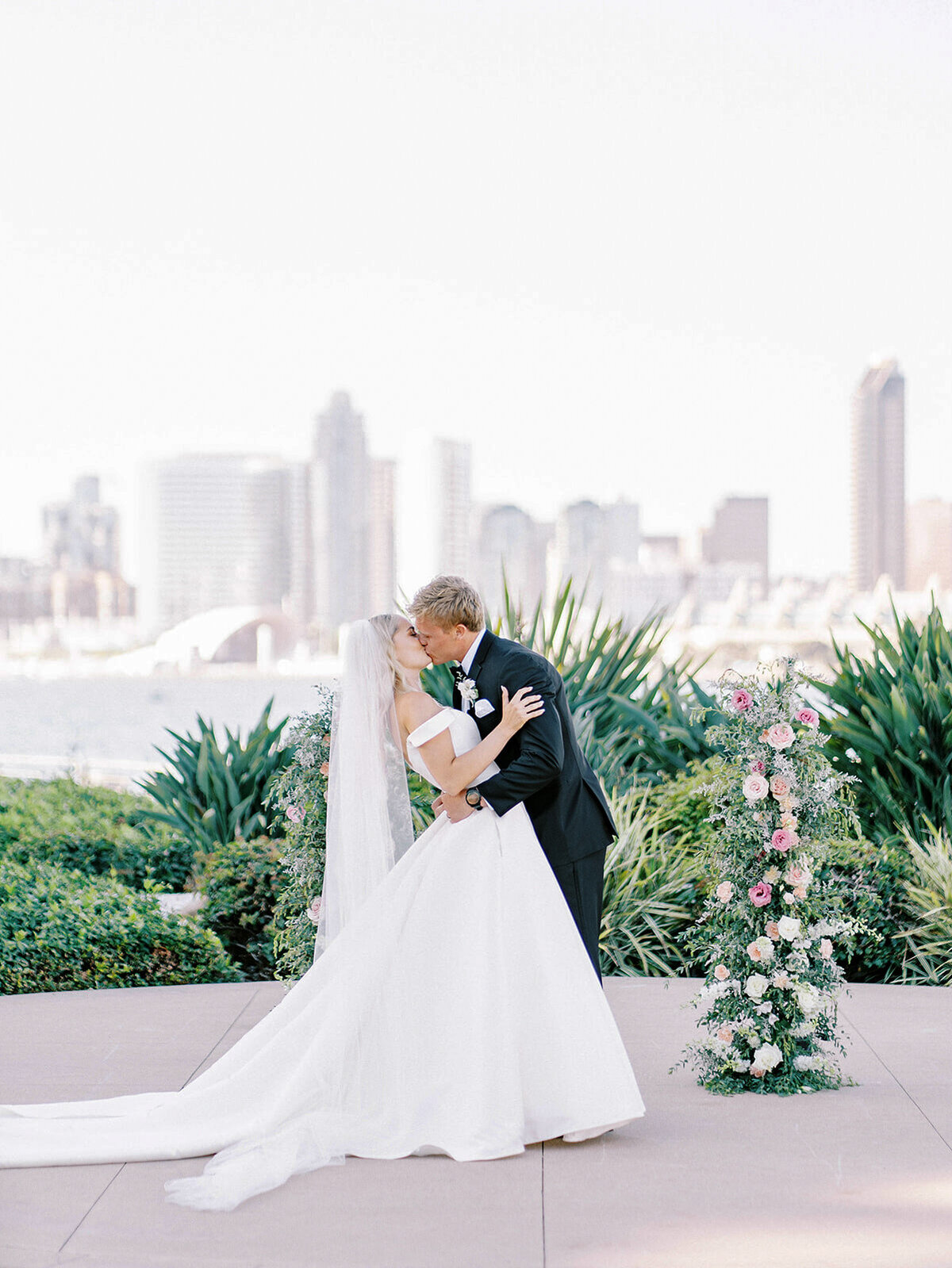 San Diego Wedding Photographer-25- Camila Margotta-147