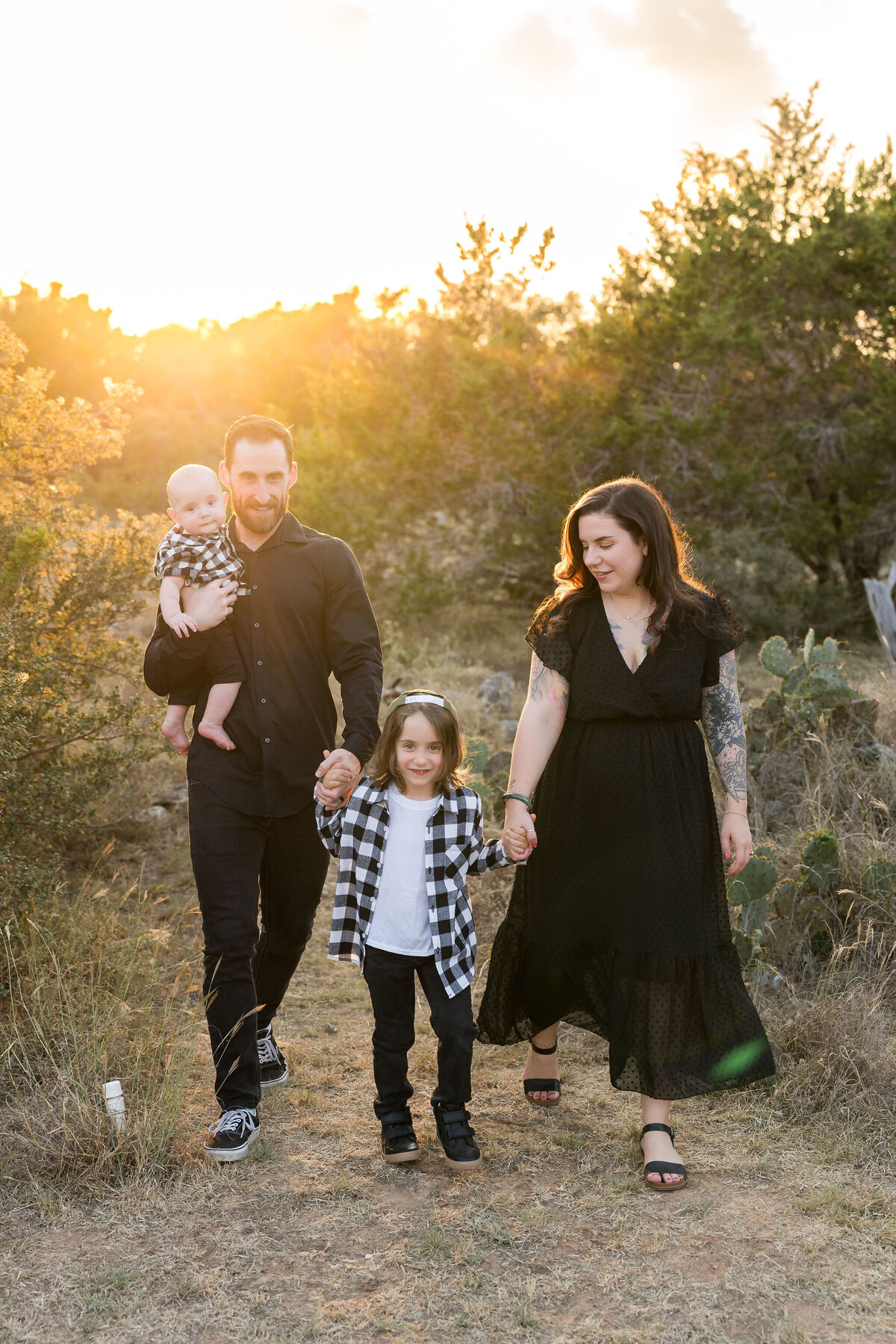 austin-family-photographer-outdoor-session (19)