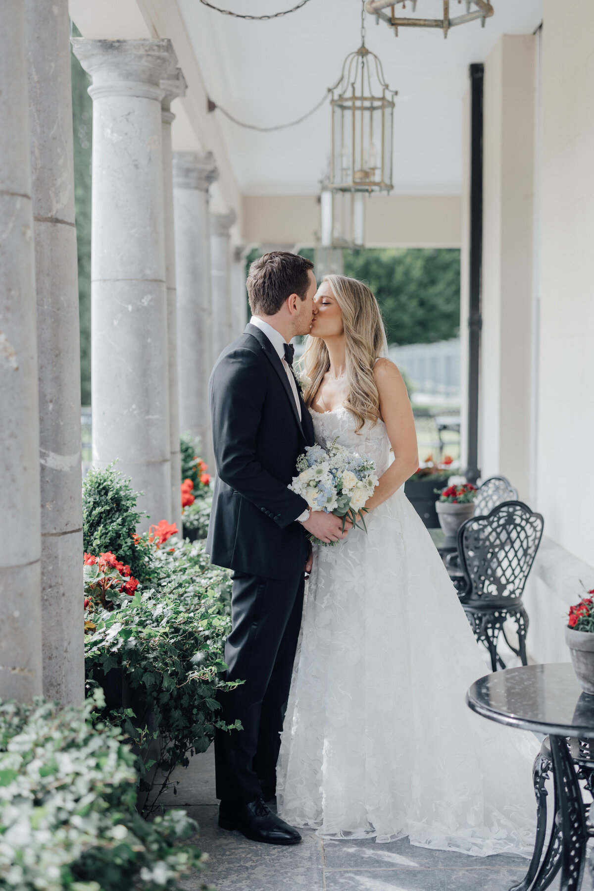 castlemartyr-couple-wedding-rain-cork