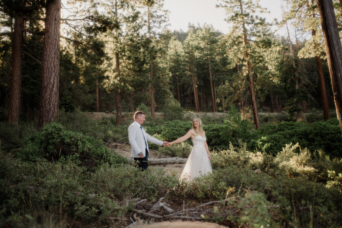 409 Lake Tahoe Elopement Photographer_California elopement_Adventure elopement photographer_Hiking_Lisa & Adam-9500_websize