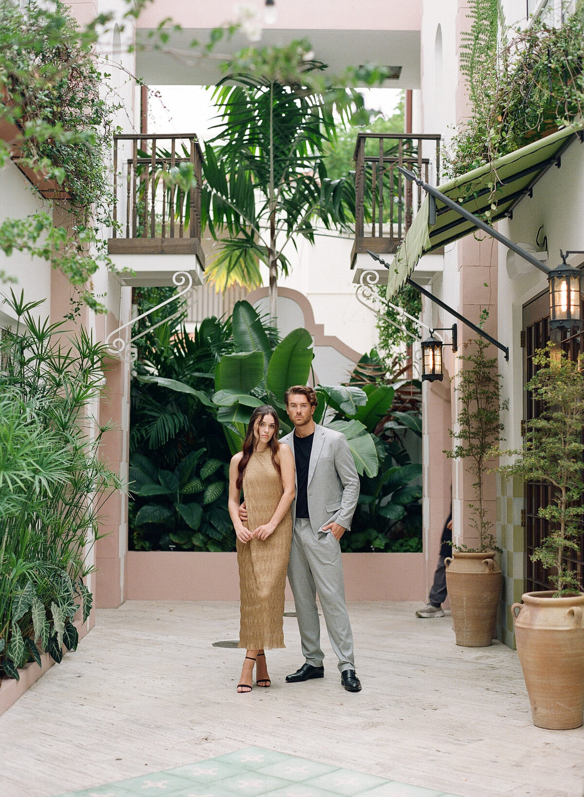 Honeymoon_Couple_Miami_FL_Esme_25648960_0001©HilaryBlock