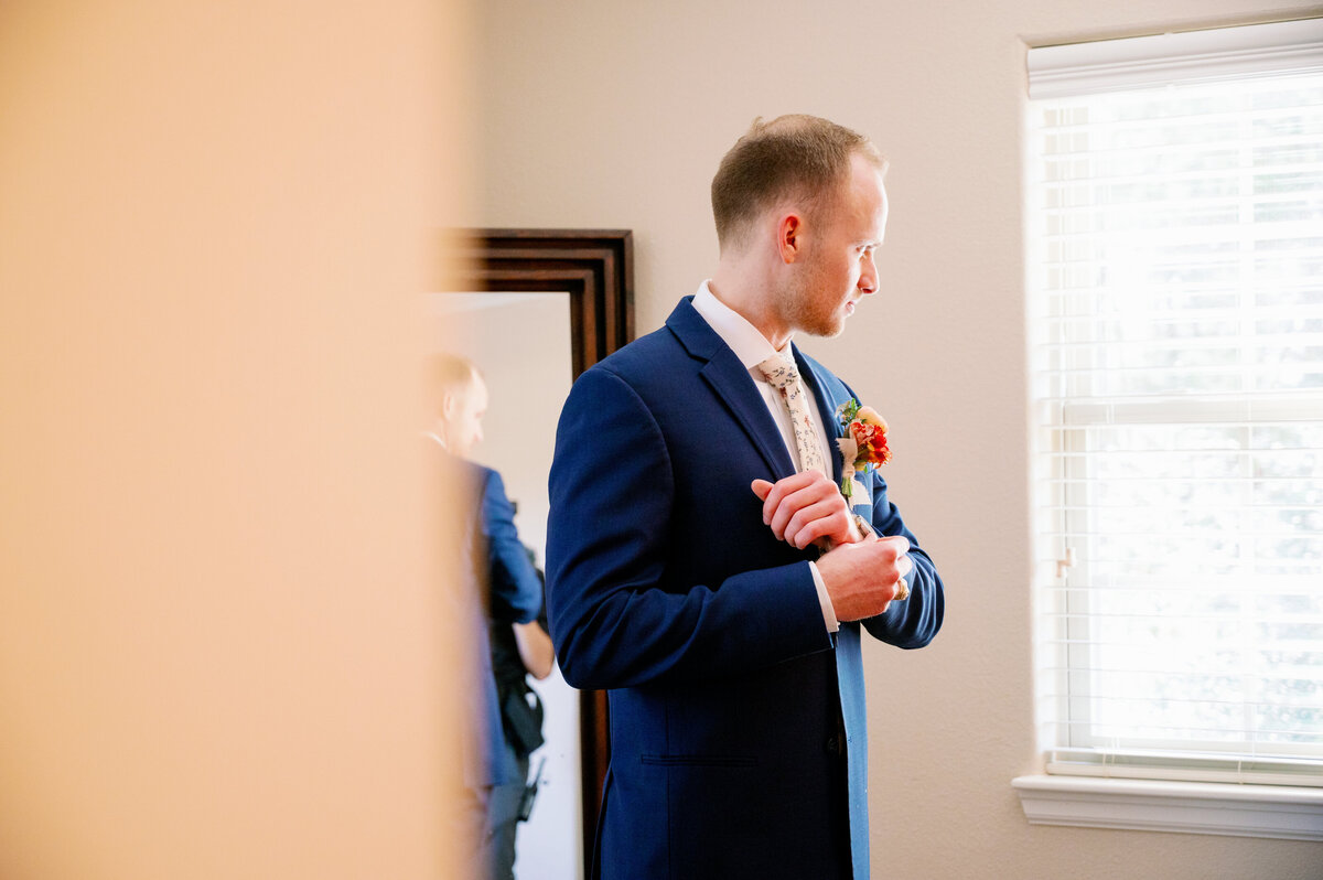 Catherine_and_Robbie_Bridesmaids_groom