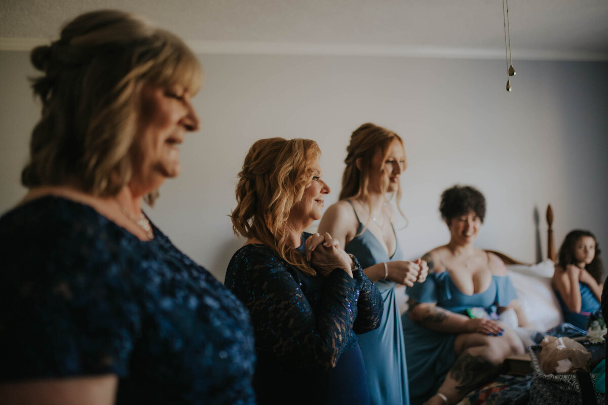 Weddings(32)