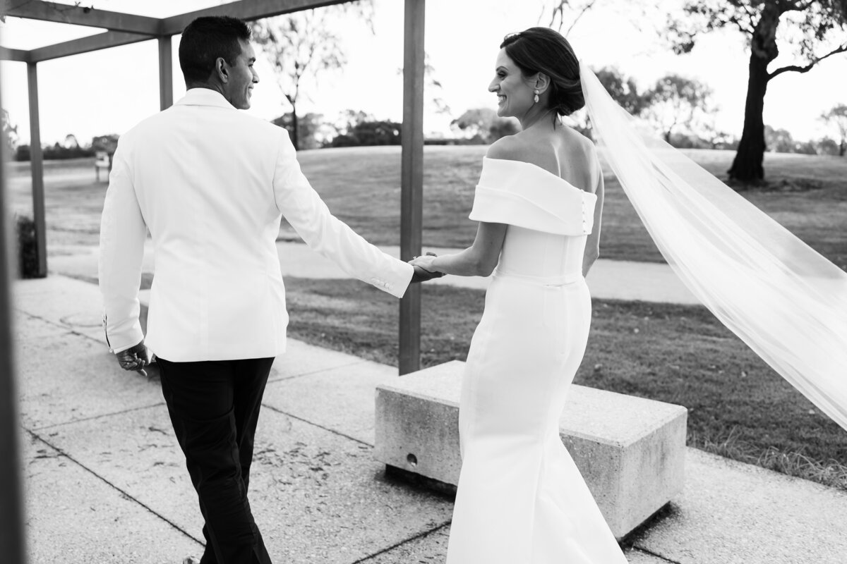 Courtney Laura Photography_ The Carousel Albert Park_ Melbourne City Wedding Photographer_ Viji and Lana-634