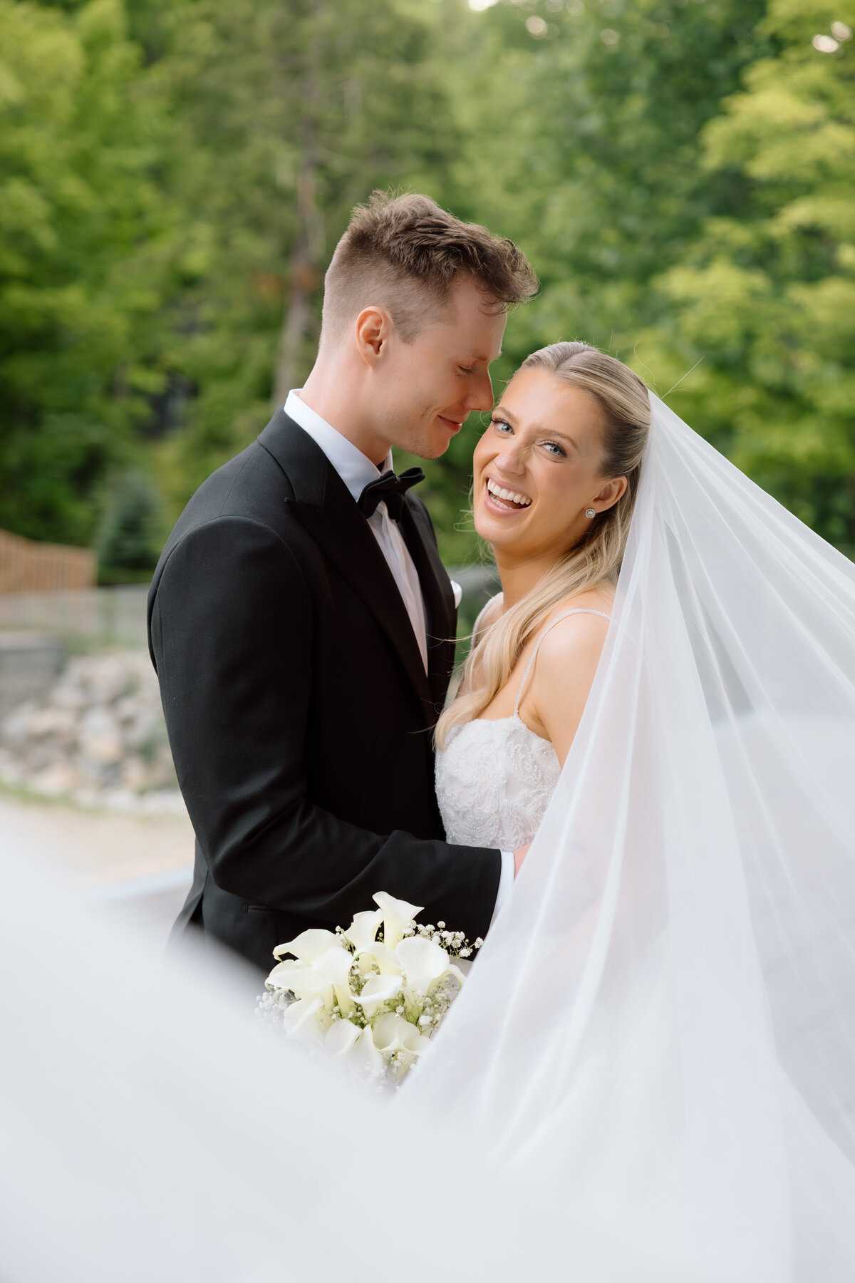 Olivia & Luke Wedding Samples0167