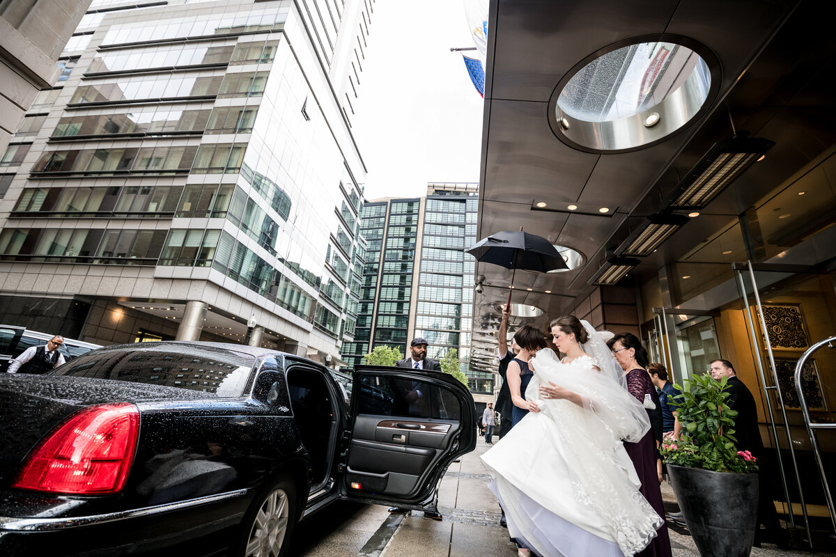 Boston-Wedding-Photographer-Bella-Wang-Photography-Ritz-Carlton-Public-Gardens-130-2