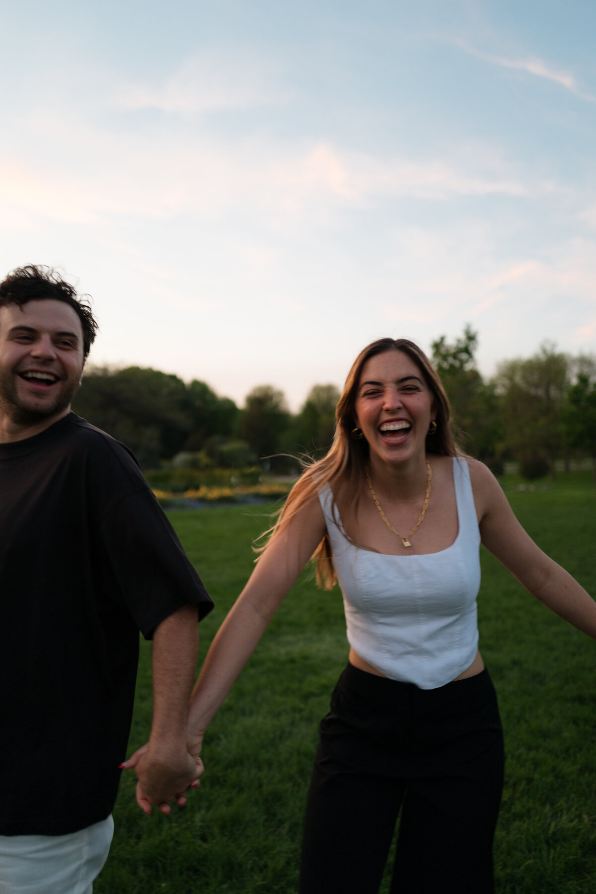 Lyndale-Rose-Garden-engagement-R&K-Will-DeGraw-Clever-Disarray-37