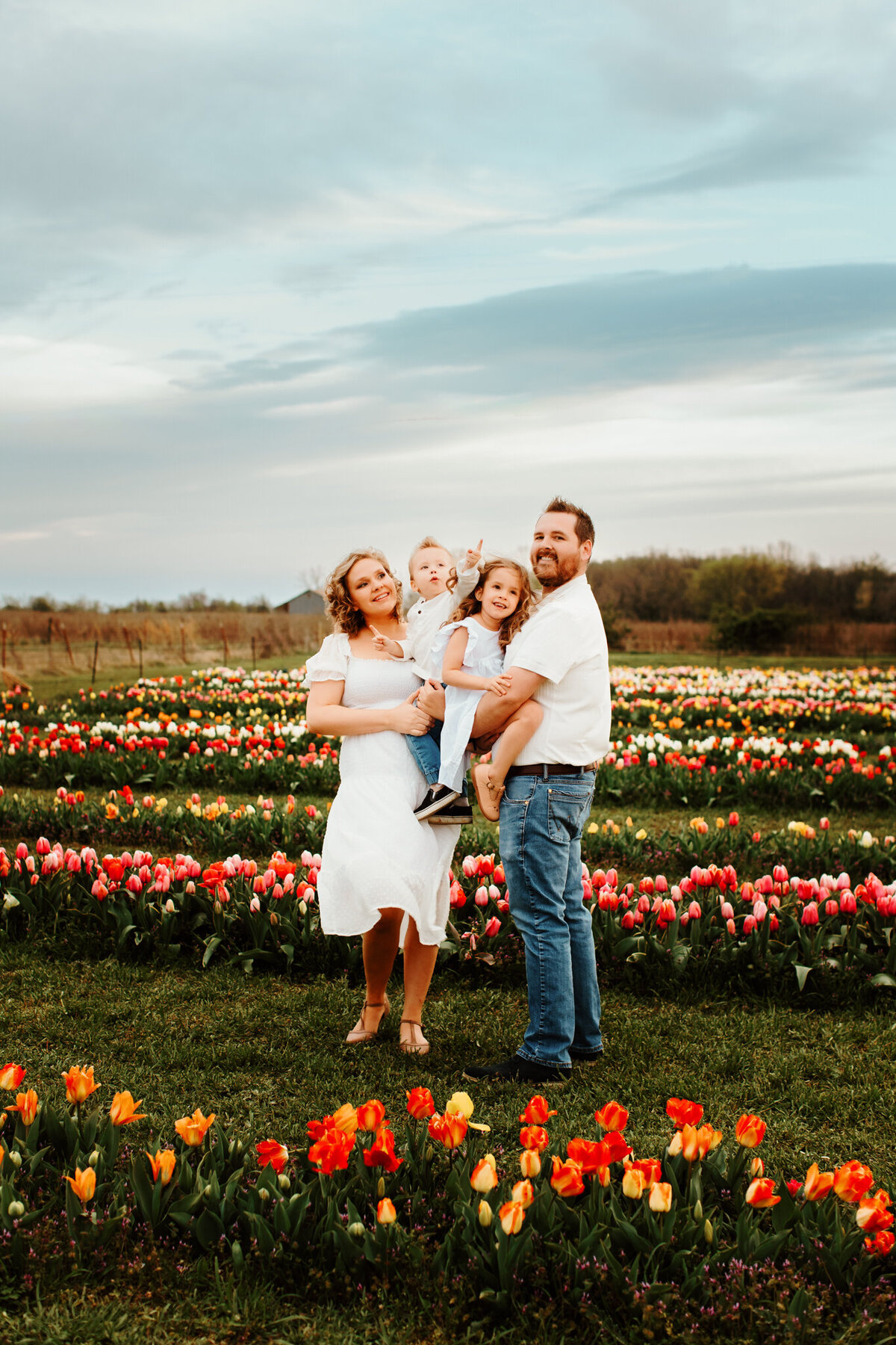 best NW Arkansas family photographer, family portrait studio near me, NWA family photography, family photography packages NWA