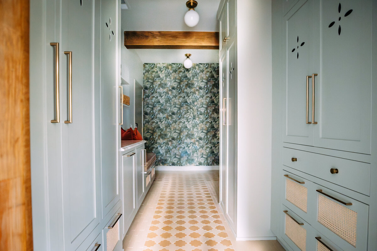 mint-green-mudroom-inspiration
