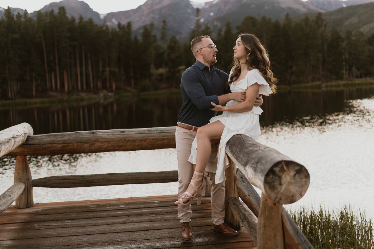 Srague-Lake-Engagement-Rocky-Mountain-National-Park-Colorado-Engagement-07