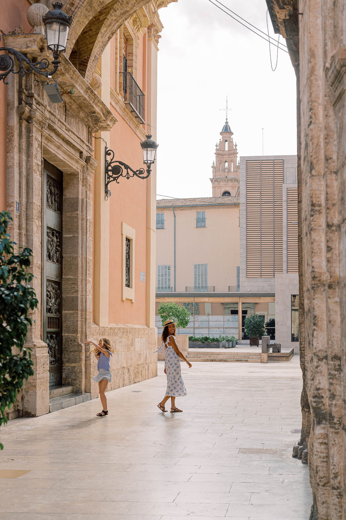 Family-Photoshoot-Valencia-old-center-062