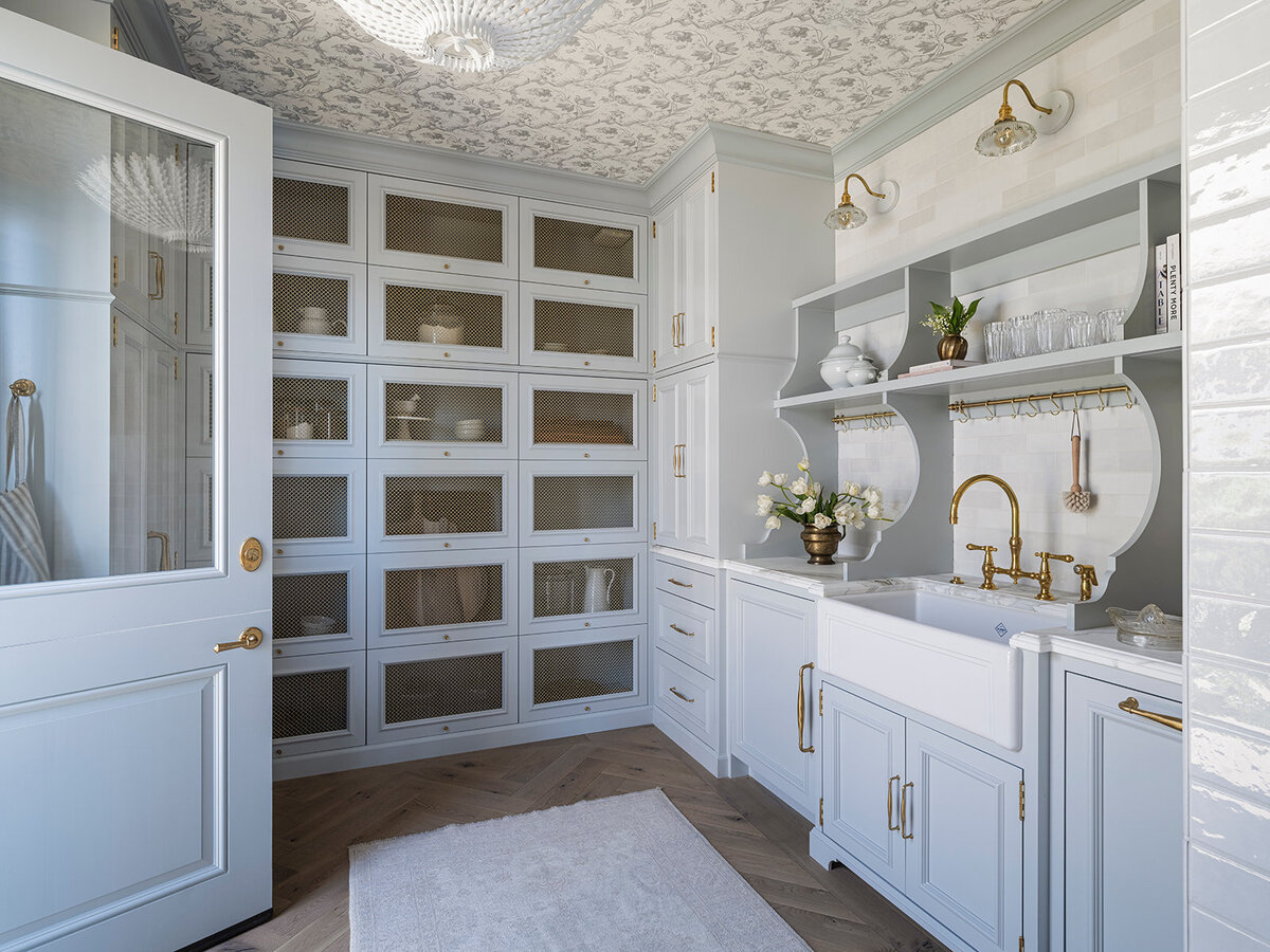 Kat Lawton Interiors - Seattle Interior Designer - French Beauty - Morrow_KaraMercer146-HDR-Edit