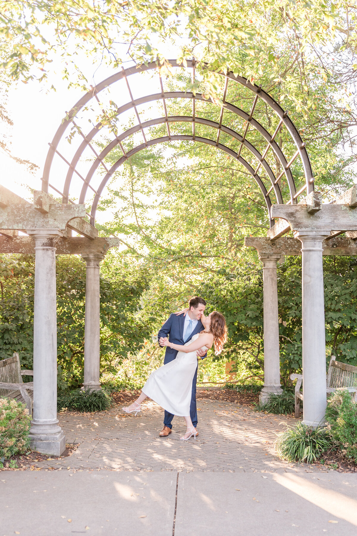 AultParkCincinnatiEnagementSessionPhotography-18