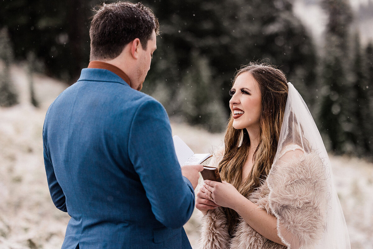 Rainy-Mount-Rainier-National-Park-Intimate-Wedding-87