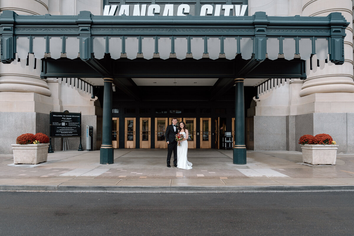 Uptown-Theatre-wedding-215