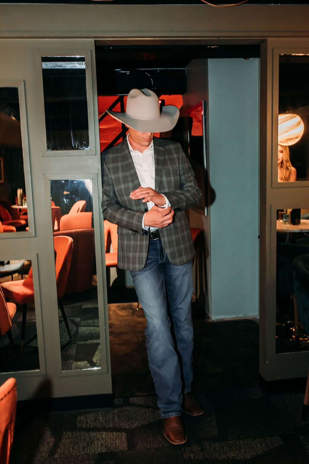 Vesper-and-Vow-Bemidji-Minnesota-wedding-and-elopement-photographer-coordinator-planner-direct-flash-cowboy