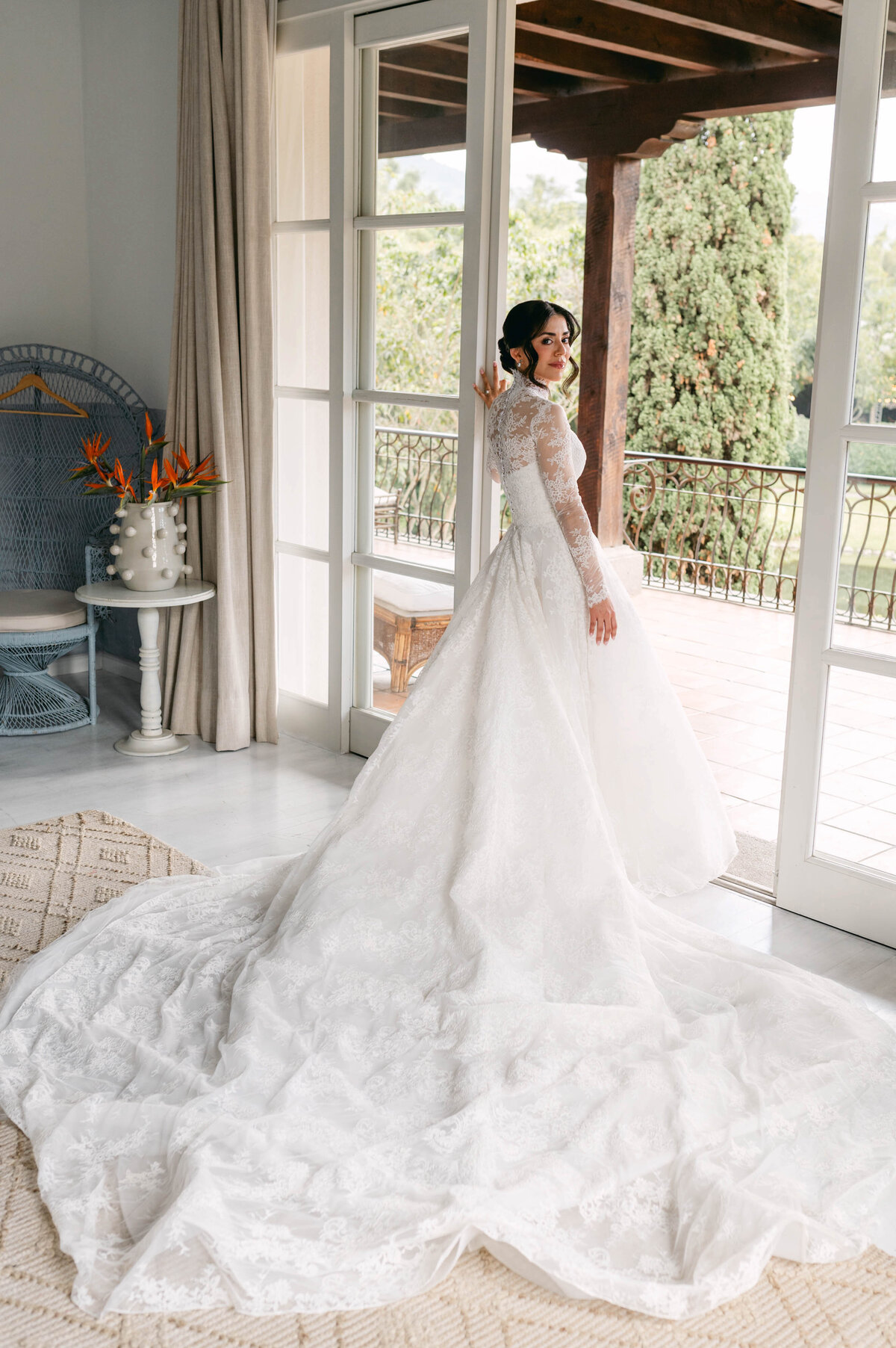 515-Villa-Bokeh-Antigua-Guatemala-Kemberly-Ankeet-Wedding-108