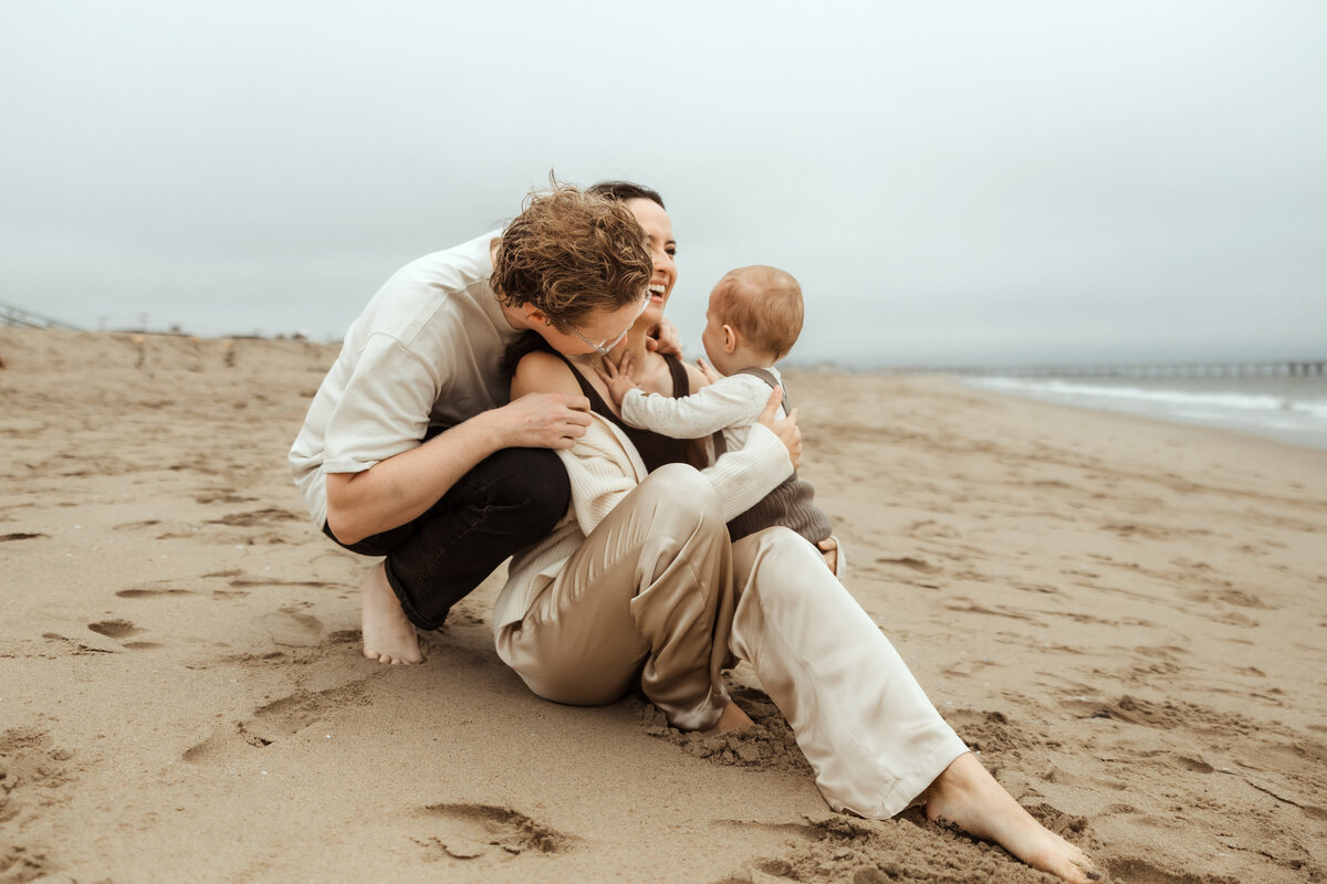 Hermosa Beach Family photography 24
