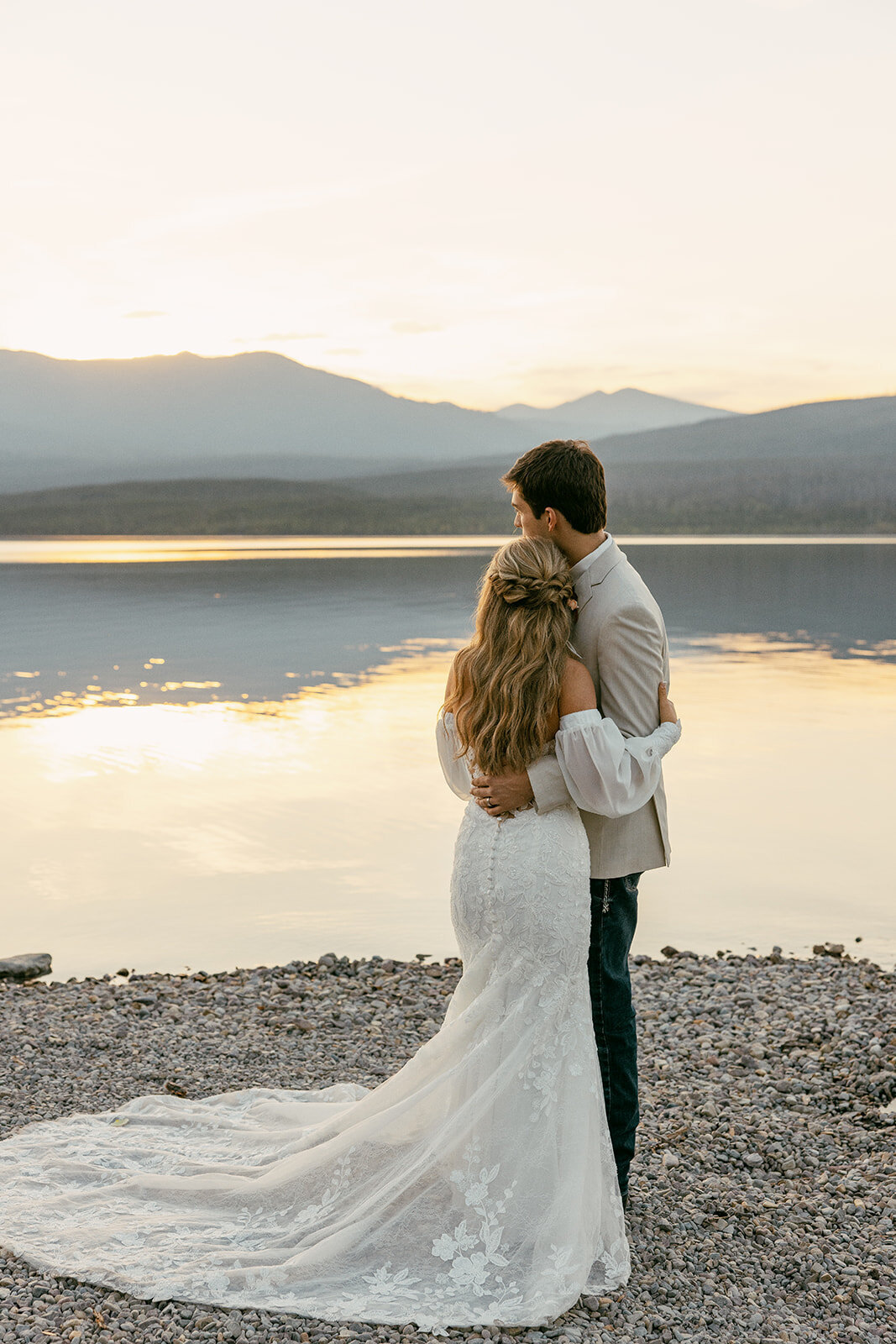 presley-gray-photo-glacier-national-park-elopement-0357