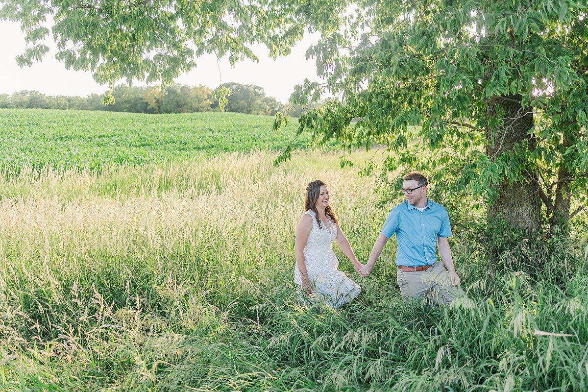 Christina-aaron-fall-farm-wedding-kelsey-alumbaugh-photography_0007