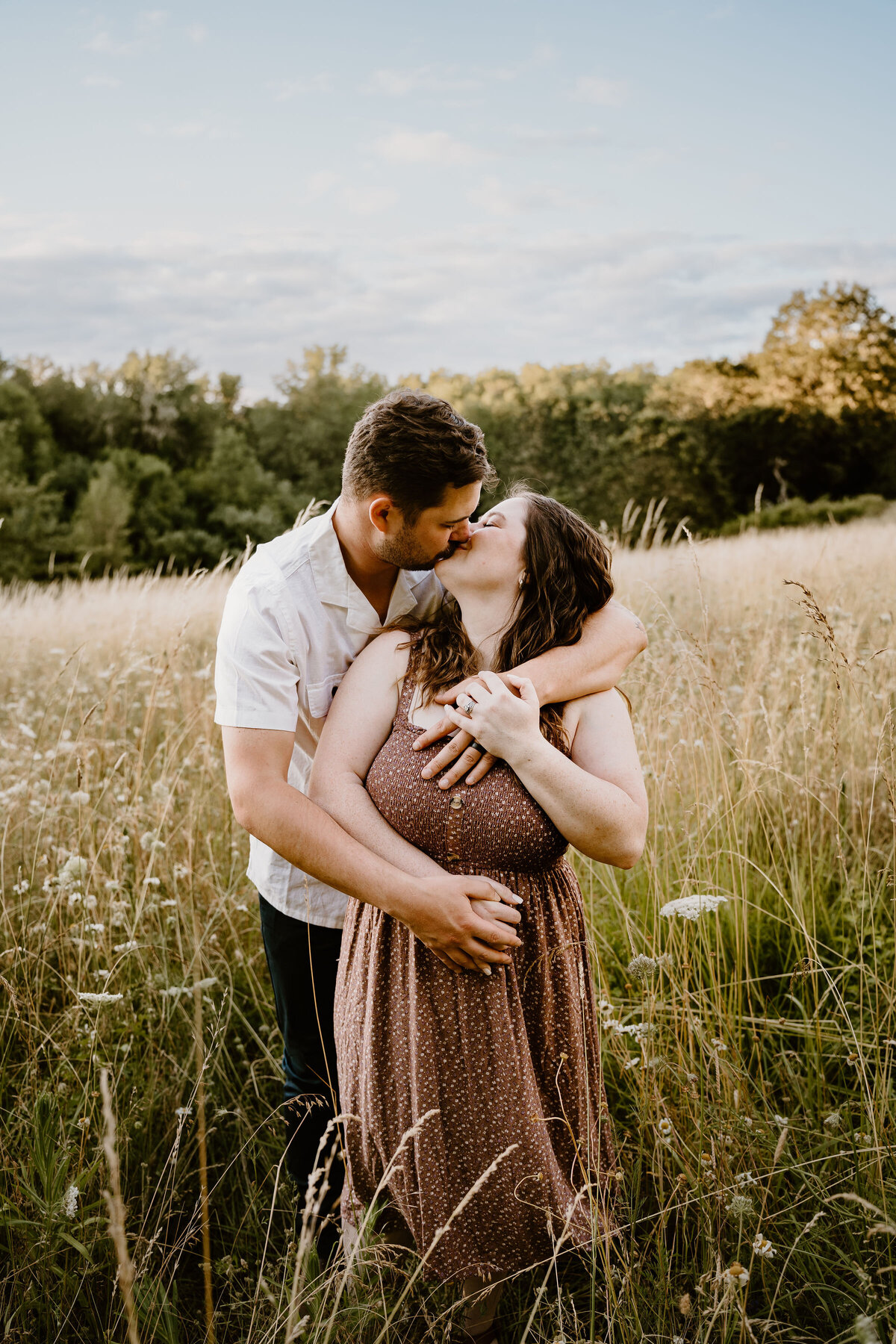 couples photography in oregon by magnolia june visuals