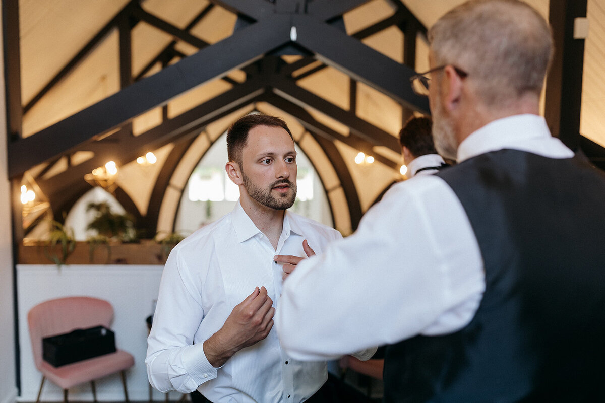 Haley-Andersen-Pocono-Palms-Wedding-Photography-33