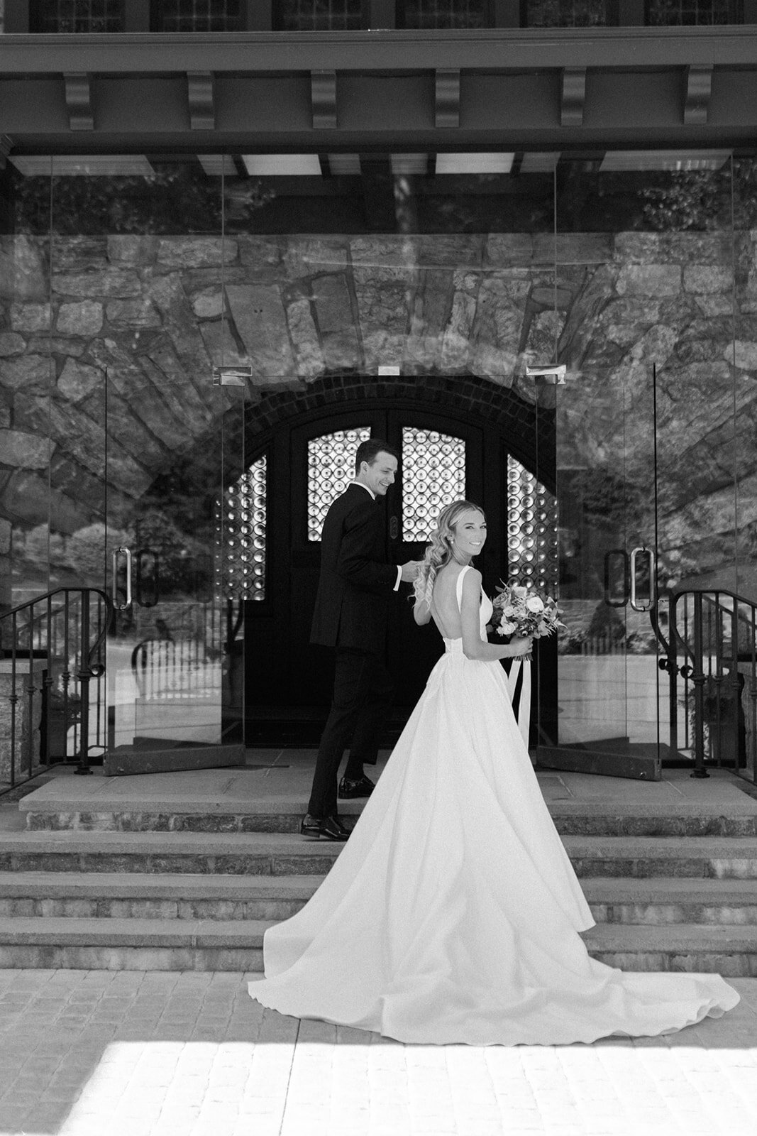 le-chateau-wedding-nicole-detone-photography_0017