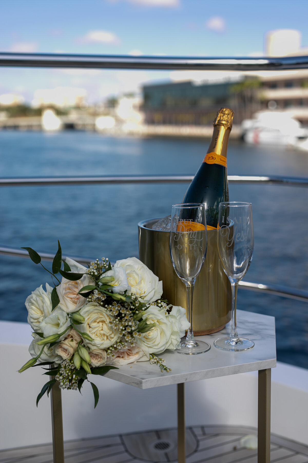 foto-bohemia-tampa-bay-yacht-proposal-chantilly-chic-celebrations-6