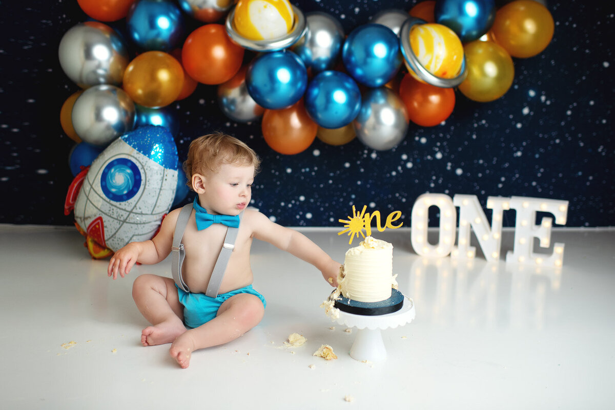CT-Smash-Cake-First-Birthday-Photographer-24