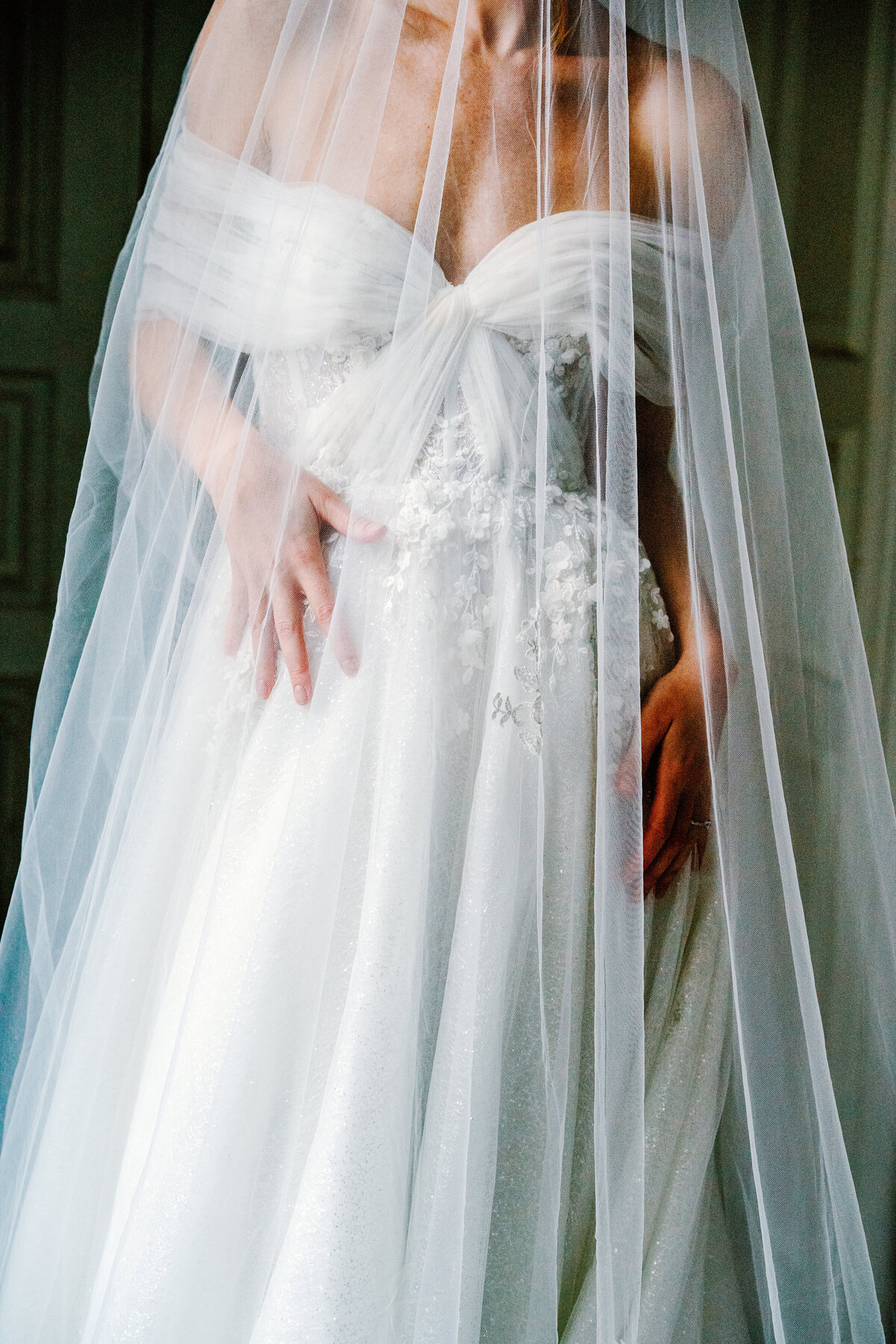 Bridal session at Château Bouffémont photographed by Lake Como Wedding photographer
