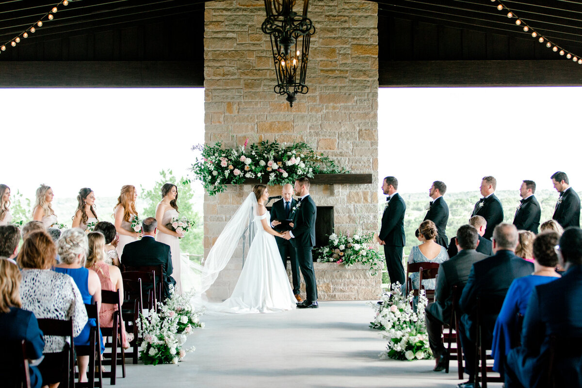 Lexi Broughton & Garrett Greer Wedding at Dove Ridge Vineyards | Sami Kathryn Photography | Dallas Wedding Photography-119