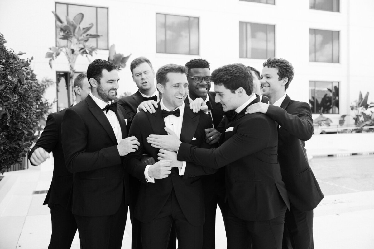 Kristen Weaver Photography Orlando Florida Destination Worldwide Wedding Photographer Named Top Wedding Photographer in World Editorial Fashion Inspired Clean Film Digital KWP Soft Classic8