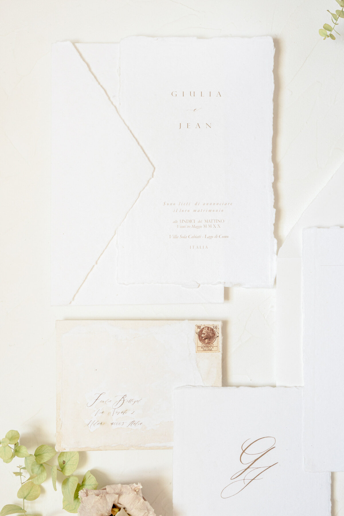 16-Villa-Sola-Cabiati-Flatlay-peach-green-Wedding-Photography-Victoria-Amrose (14)
