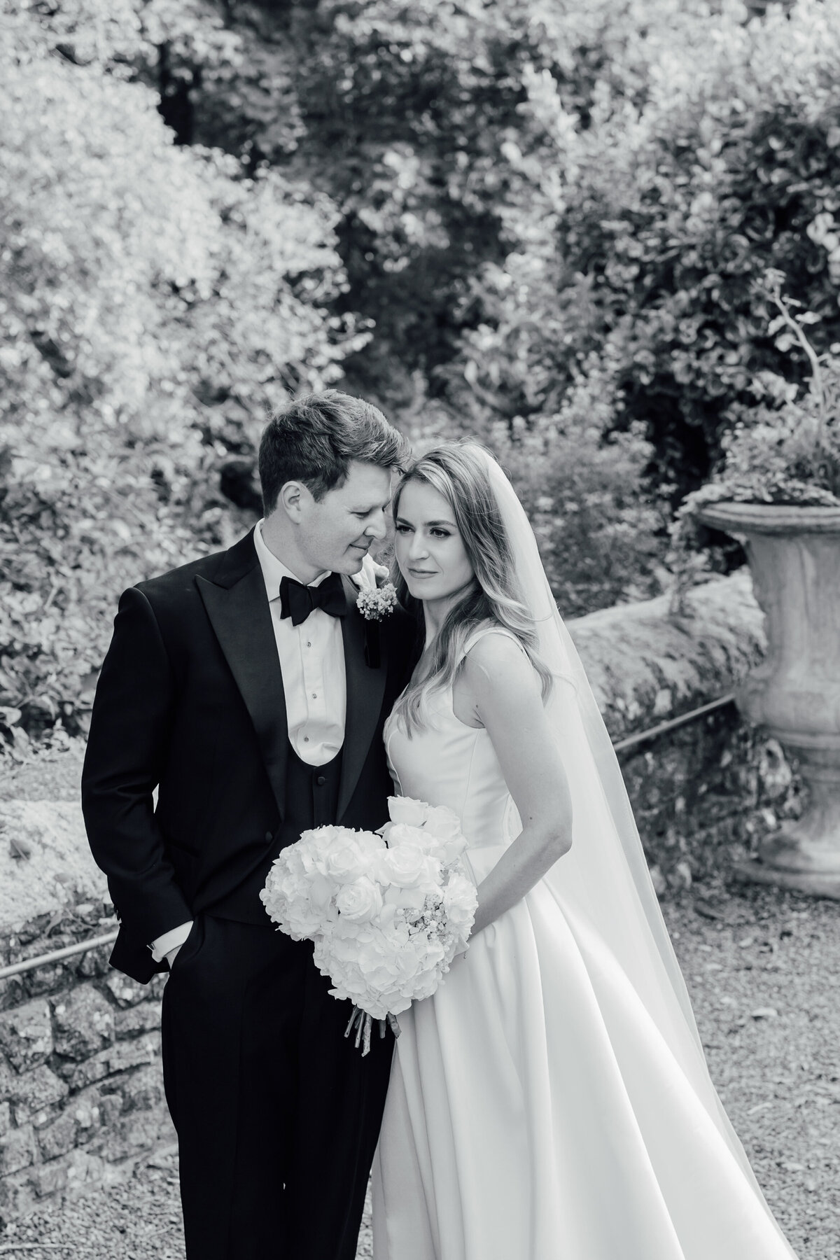 waterford-castle-wedding-photographer-Debi-Peter-49