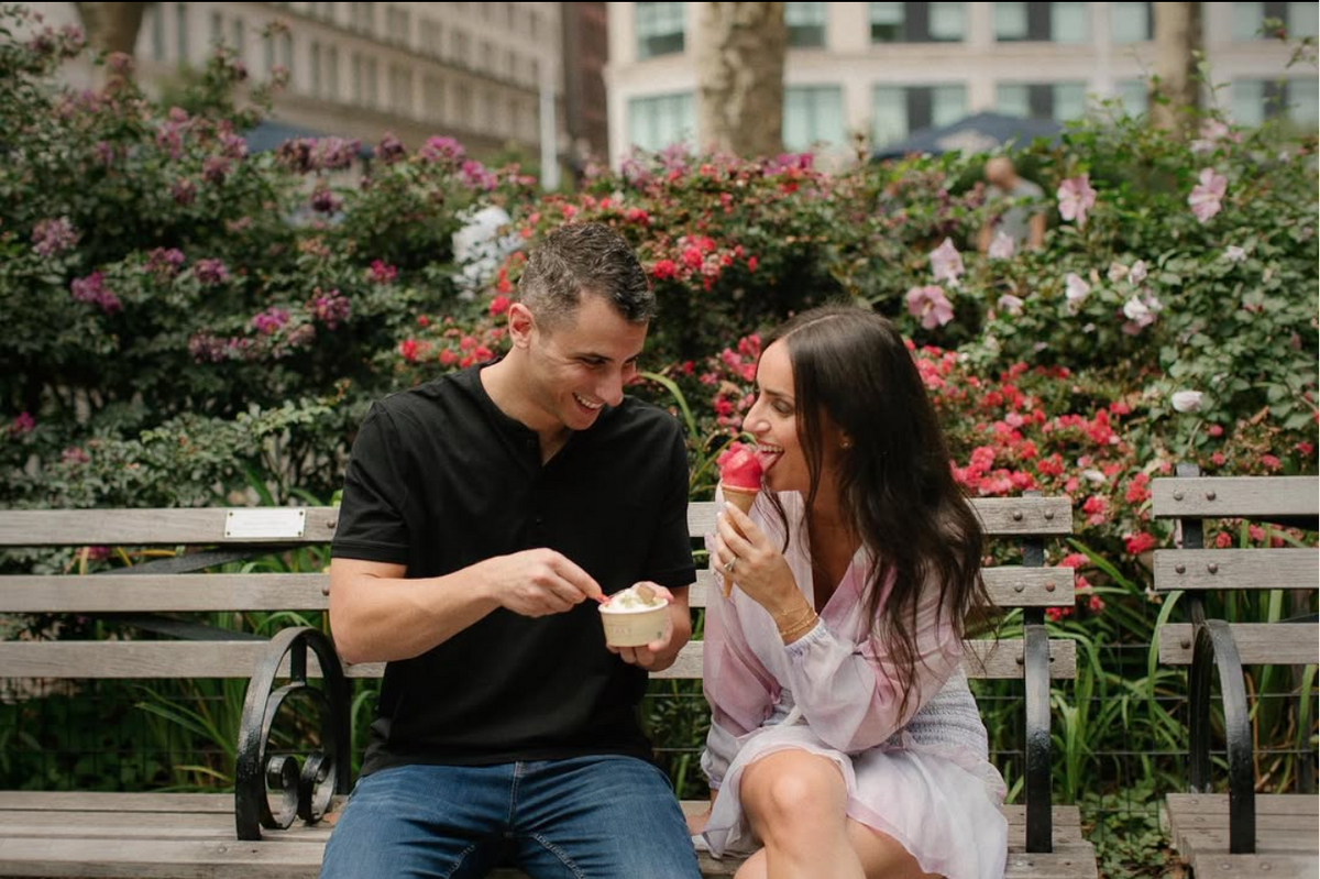 best-nyc-engagement-photo-locations-new-york-wedding-photographer-love-melissa-24