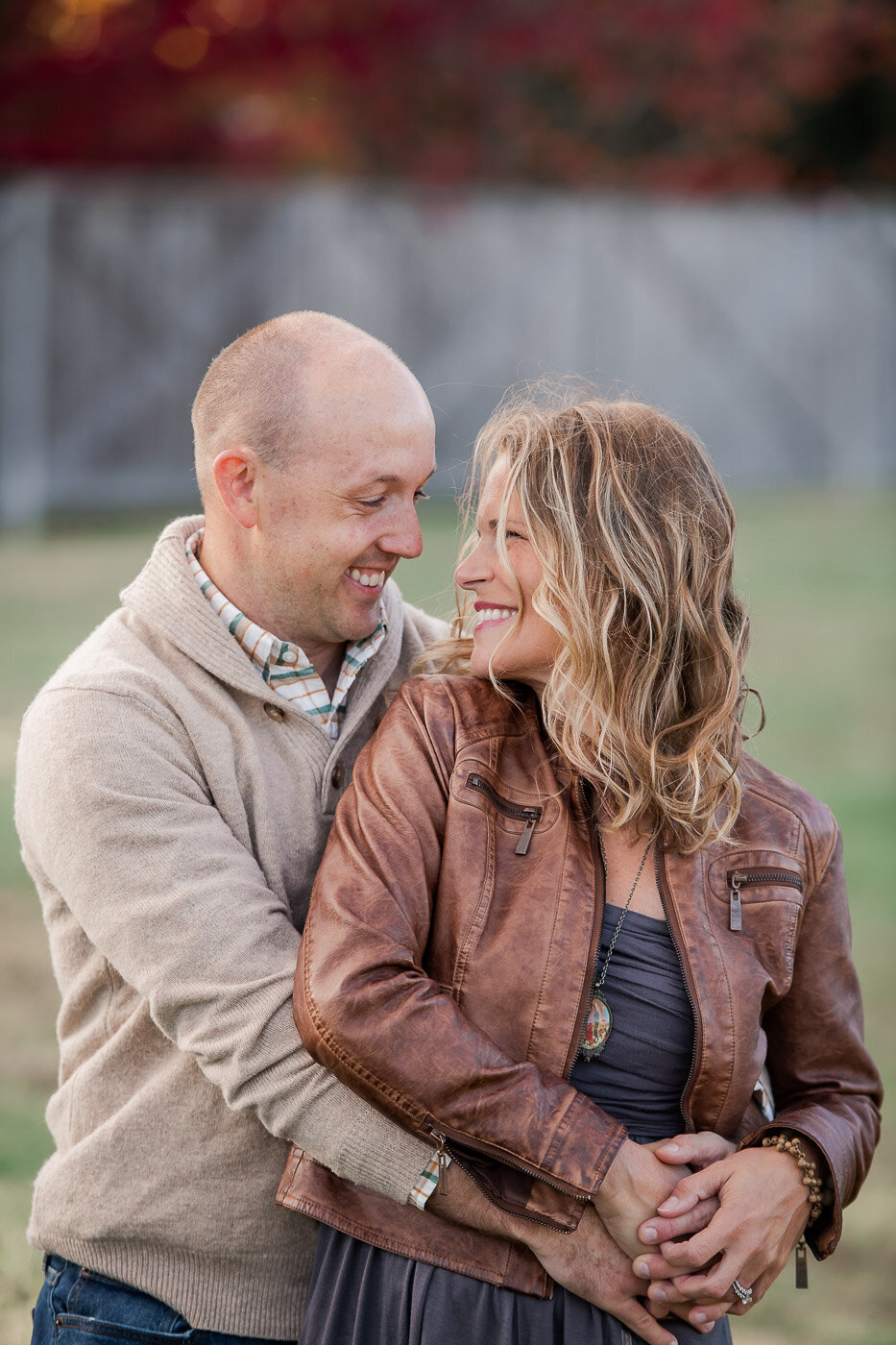 carmel-indiana-family-photographer-fall-pond-13