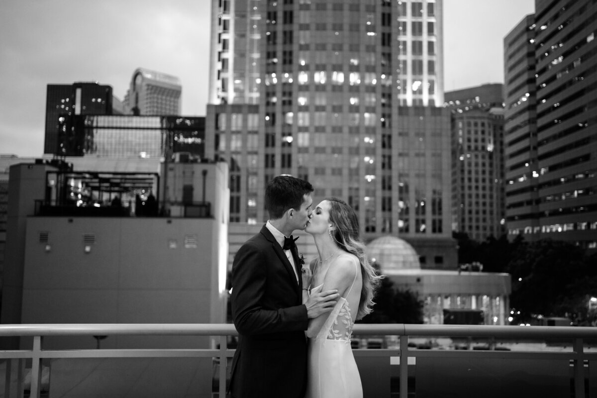 Free-Charlotte-Engagement-Session-043